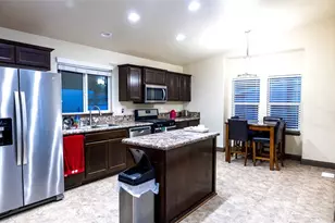 3595 Santa Fe Ave, Long Beach, CA 90810 - Photo 16