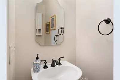 703 Main Street #2, El Segundo, CA 90245 - Photo 10