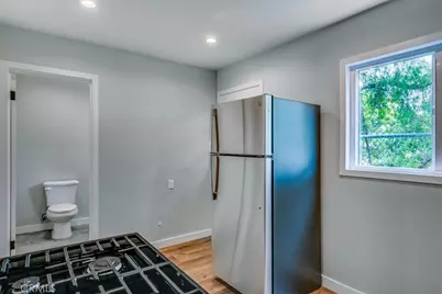 323 Culver Boulevard, Playa del Rey, CA 90293 - Photo 38