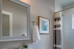 323 Culver Blvd, Playa del Rey, CA 90293 - Photo 56