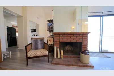 2336 Elden #B, Costa Mesa, CA 92627 - Photo 14