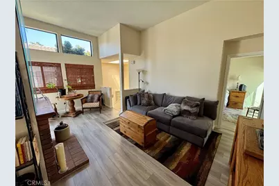 2336 Elden #B, Costa Mesa, CA 92627 - Photo 6