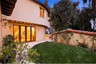 664 Calle Miramar, Redondo Beach, CA 90277 - Photo 20