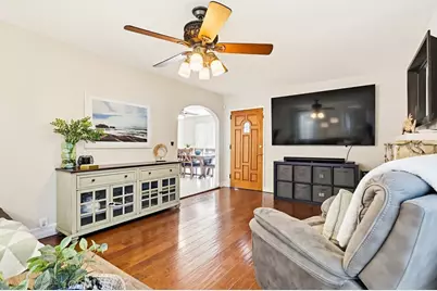 814 S Alma Street, San Pedro, CA 90731 - Photo 8