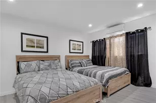 3206 W 27th, Los Angeles, CA 90018 - Photo 70