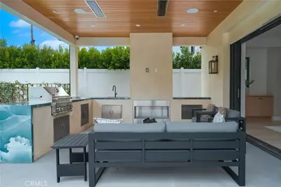 1823 8th Street, Manhattan Beach, CA 90266 - Photo 70