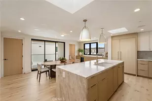 409 Crest Dr, Manhattan Beach, CA 90266 - Photo 12