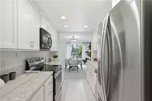 836 S Bundy Dr, Los Angeles, CA 90049 - Photo 14