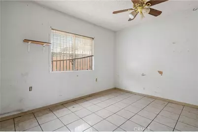 303 E Lincoln Street, Carson, CA 90745 - Photo 14
