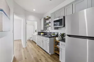 2909 S Pacific Ave, San Pedro, CA 90731 - Photo 26