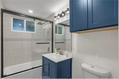 14611 Cerise Avenue, Hawthorne, CA 90250 - Photo 20