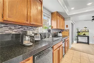 1147 S Leland St, San Pedro, CA 90731 - Photo 6