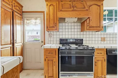 1509 W Santa Cruz, San Pedro, CA 90732 - Photo 10