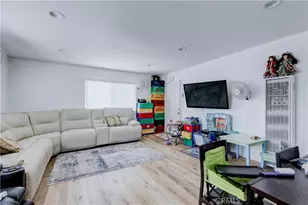1720 Cerritos Ave, Long Beach, CA 90813 - Photo 4