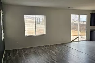 13966 Colt Ct, Victorville, CA 92394 - Photo 6