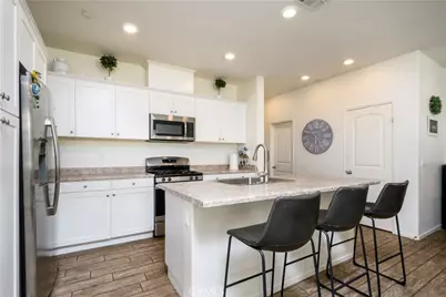 30353 Town Square, Menifee, CA 92584 - Photo 18
