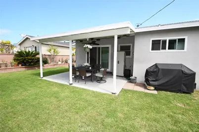 5206 Torrance Boulevard, Torrance, CA 90503 - Photo 10