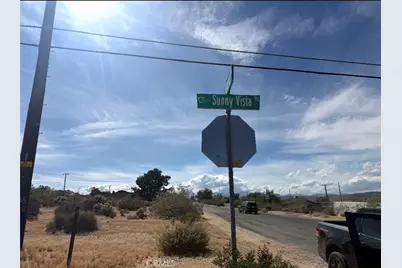 7373 Sunny Vista, Joshua Tree, CA 92252 - Photo 2