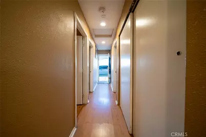 440 E 106th, Los Angeles, CA 90003 - Photo 10