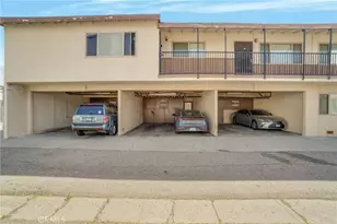 576 W 13th St, San Pedro, CA 90731 - Photo 8