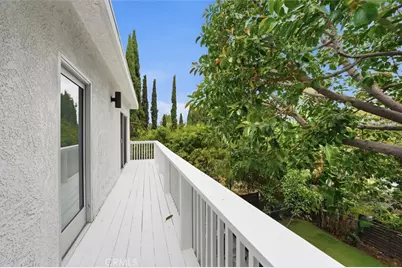 2448 Riverside Pl, Los Angeles, CA 90039 - Photo 18