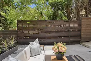 2448 Riverside Pl, Los Angeles, CA 90039 - Photo 38