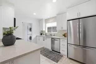 2448 Riverside Pl, Los Angeles, CA 90039 - Photo 12