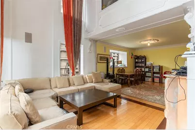 10550 Wilshire Boulevard #302, Los Angeles, CA 90024 - Photo 16