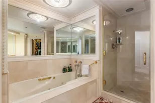 10550 Wilshire Blvd, Los Angeles, CA 90024 - Photo 38