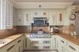 10550 Wilshire Blvd, Los Angeles, CA 90024 - Photo 28