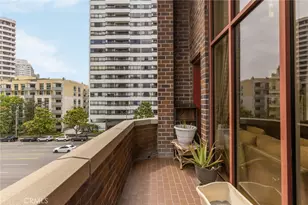 10550 Wilshire Blvd, Los Angeles, CA 90024 - Photo 18