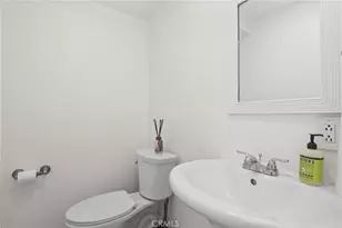 1525 N Hayworth Ave, Los Angeles, CA 90046 - Photo 14