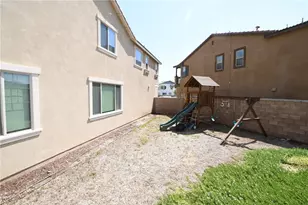 16696 Avanti Ln, Fontana, CA 92336 - Photo 38