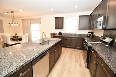 16696 Avanti Ln, Fontana, CA 92336 - Photo 14