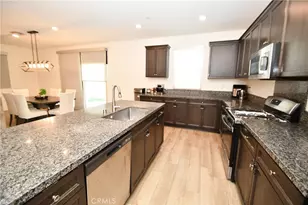 16696 Avanti Ln, Fontana, CA 92336 - Photo 14