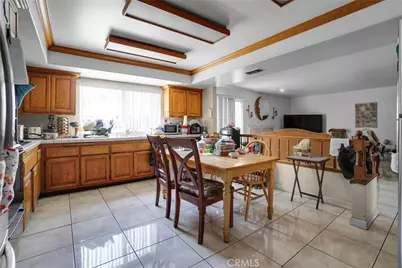 8118 Alameda, Downey, CA 90242 - Photo 10
