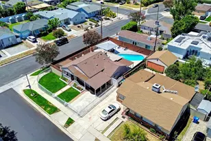 17513 Tiara St, Encino, CA 91316 - Photo 46
