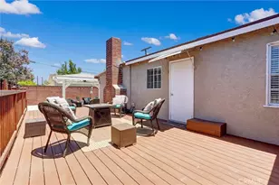 17513 Tiara St, Encino, CA 91316 - Photo 40