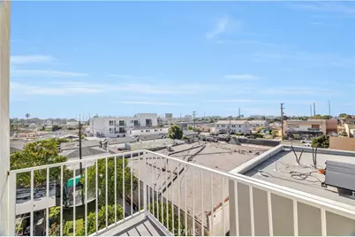 10905 Dalerose Avenue, Inglewood, CA 90304 - Photo 74
