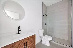 10905 Dalerose Ave, Inglewood, CA 90304 - Photo 8