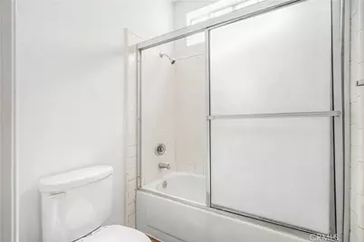 5135 Zelzah #100, Encino, CA 91316 - Photo 16