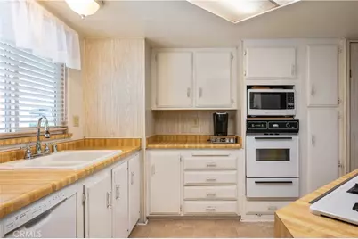 1065 Lomita Boulevard #231, Harbor City, CA 90710 - Photo 12