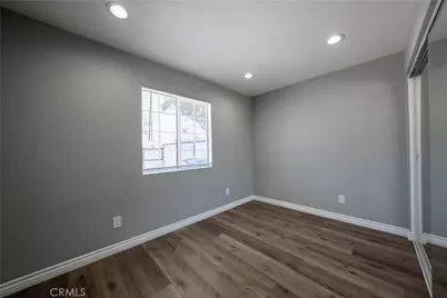 8017 Noble, Panorama City, CA 91402 - Photo 36