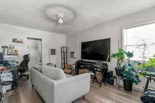 2200 W Burbank Blvd, Burbank, CA 91506 - Photo 14