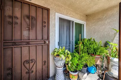 123 E I Street, Wilmington, CA 90744 - Photo 4