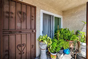 123 E I St, Wilmington, CA 90744 - Photo 4
