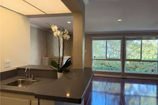 1 Cresta Verde Dr, Rolling Hills Estates, CA 90274 - Photo 4