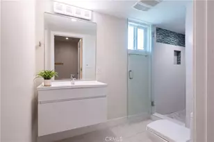 11661 Picturesque Dr, Studio City, CA 91604 - Photo 20