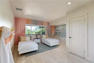11661 Picturesque Dr, Studio City, CA 91604 - Photo 18