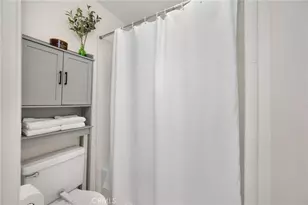 15325 Magnolia Blvd Blvd, Sherman Oaks, CA 91403 - Photo 26